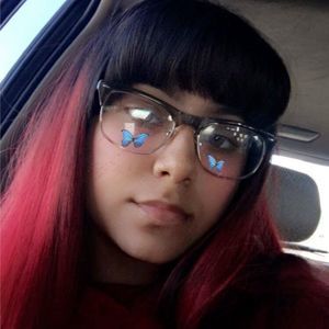 Meet your Posher, Leah